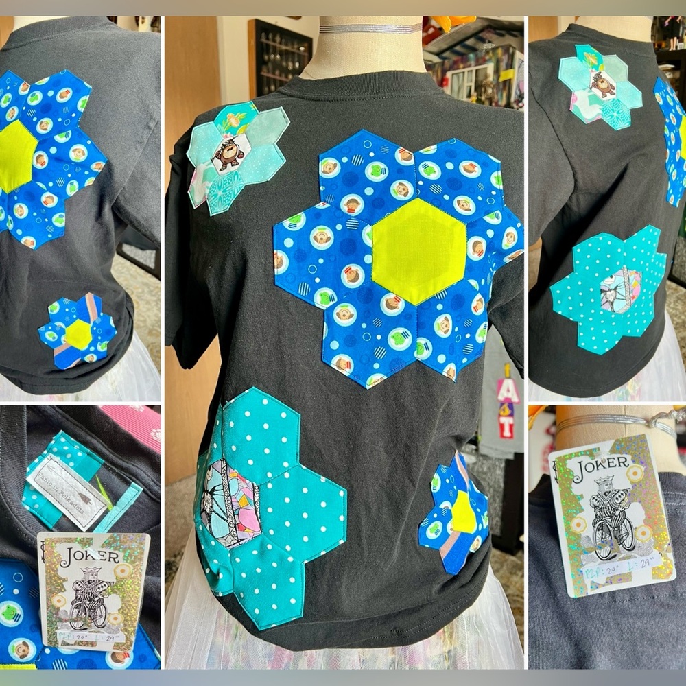 Hexie Flowers Quilt TShirt